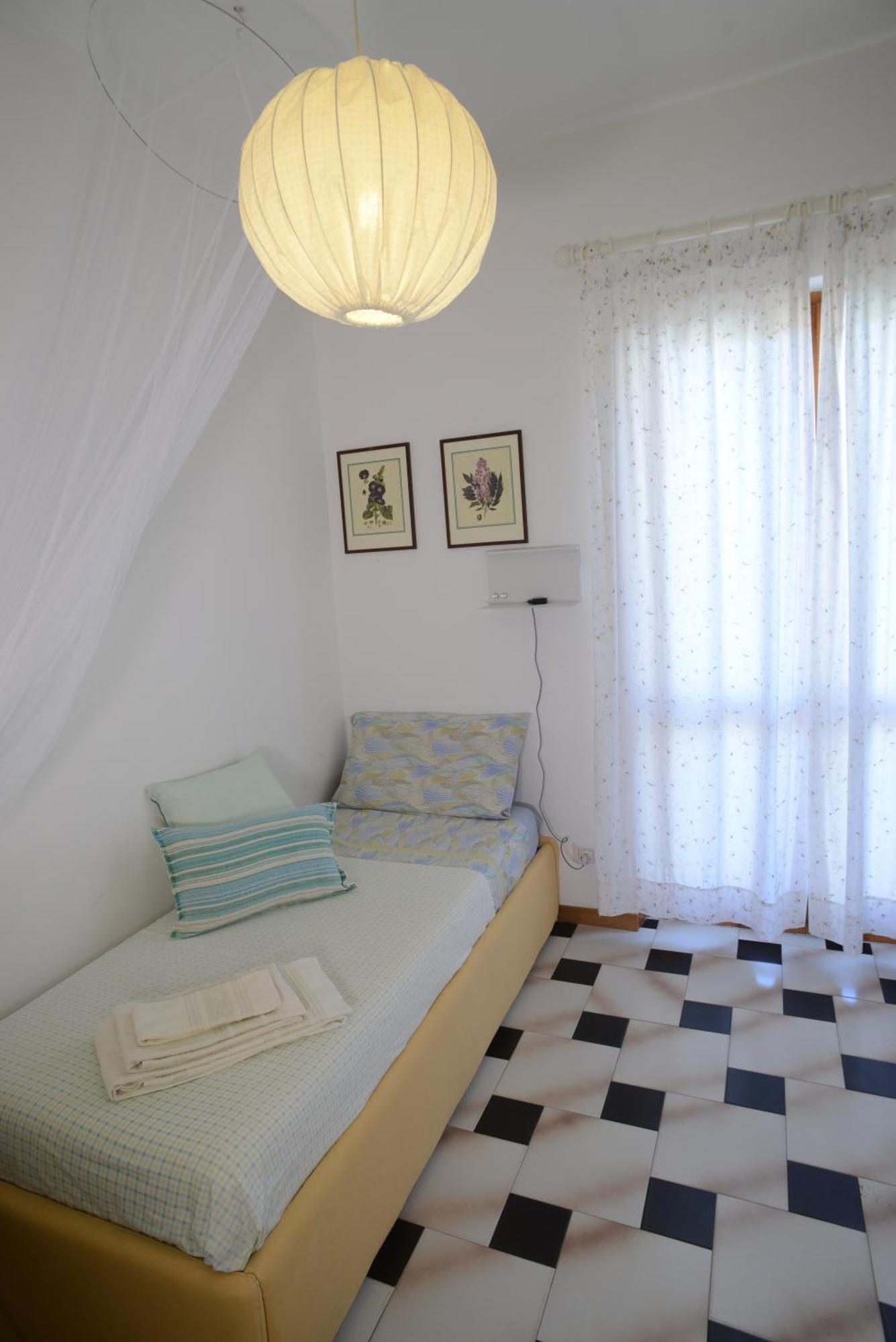 Topfloor With Furnished Terrace Near The Sea Appartement Alghero